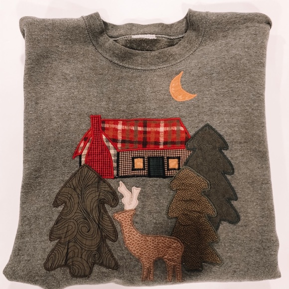 Vintage Cozy Crewneck!! - Picture 3 of 8